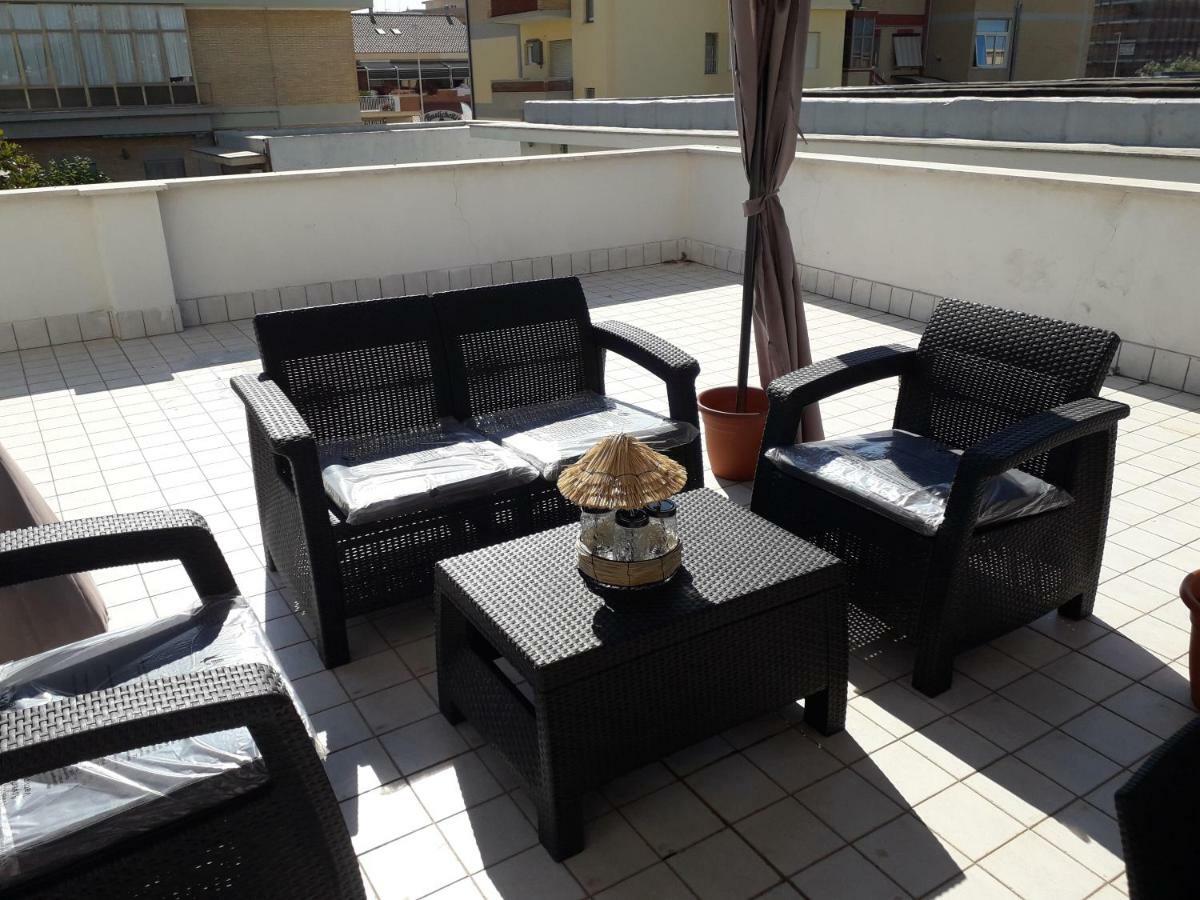 Lilly'S House Apartamento Fiumicino Exterior foto